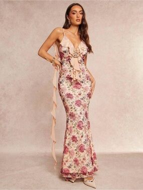 Selfie Leslie Pink Floral Ruffle V-Neck Maxi Dress